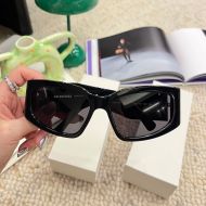 Balenciaga BB0321 Bossy Cat Sunglasses In Black