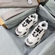 Balenciaga Triple S Sneakers Unisex Multi-Patches Leather and Mesh White/Black