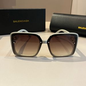 Balenciaga 1486 Square Sunglasses In White