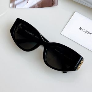 Balenciaga BB0324 Dynasty D-Frame Sunglasses In Black/Gold