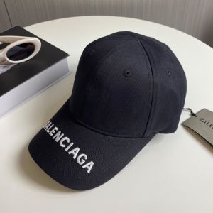 Balenciaga Logo Embroidered Baseball Cap Cotton In Black