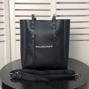 Balenciaga XS Everyday Tote In Calfskin Black