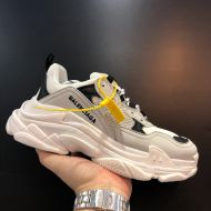 Balenciaga Triple S Sneakers Unisex Leather and Mesh Grey/White